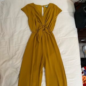 Yellow Mustard Women’s Jumpsuit Tie Front Formal Full Length Size Small